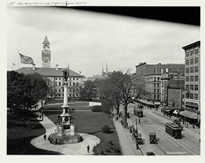 View of Worcester Common and City Hall, from Front Street, ca. 1910-1920.